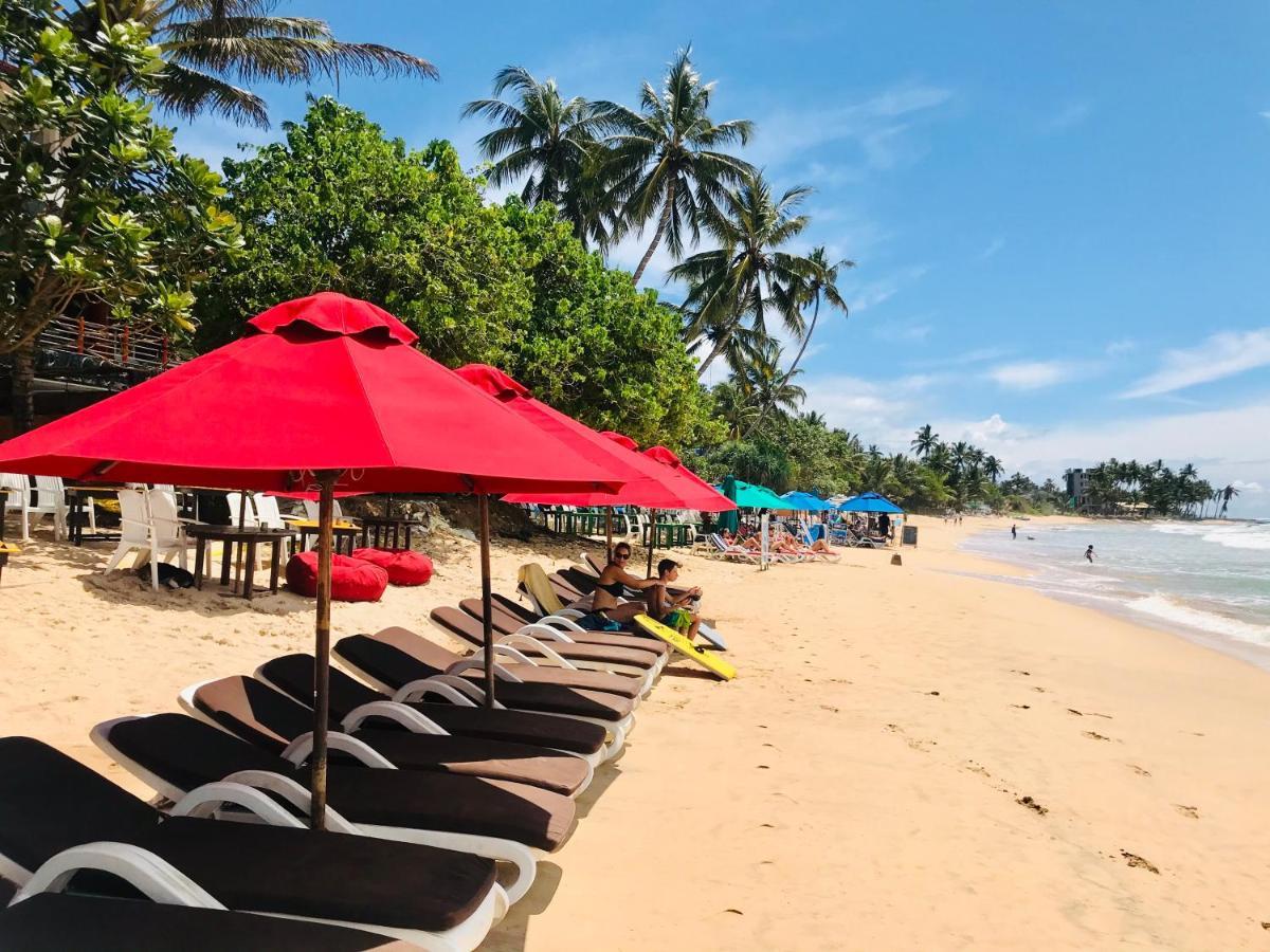 Central Beach Inn Mirissa Ngoại thất bức ảnh