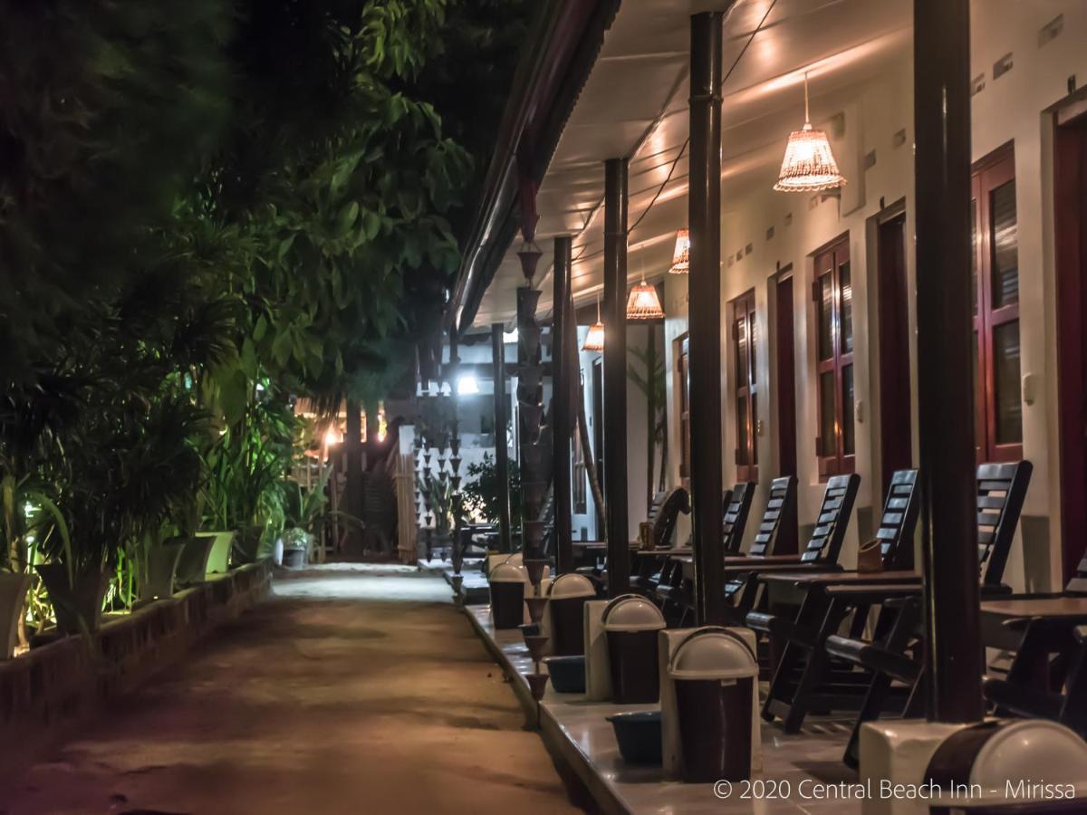 Central Beach Inn Mirissa Ngoại thất bức ảnh