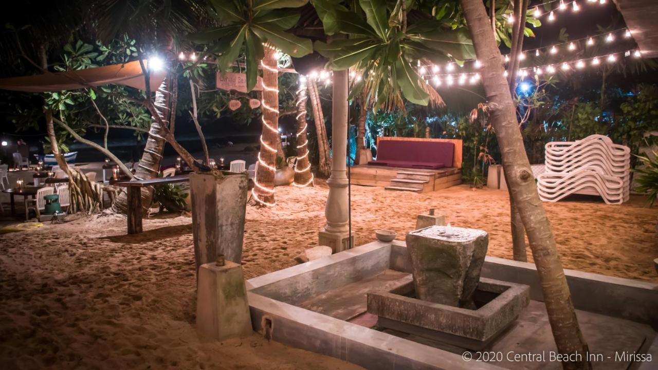 Central Beach Inn Mirissa Ngoại thất bức ảnh