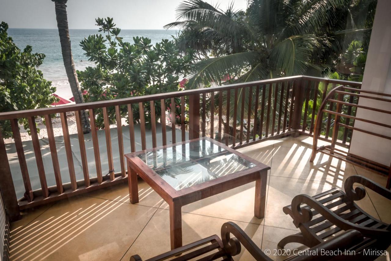 Central Beach Inn Mirissa Ngoại thất bức ảnh